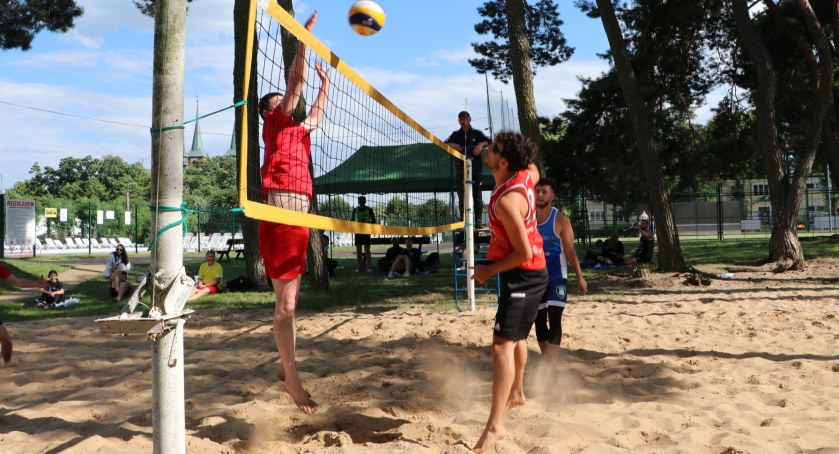 Po rozegraniu 30 spotkań wyłoniono pary półfinałowe/zdjęcie: Gminne Centrum Informacji, Kultury, Sportu i Rekreacji w Długosiodle