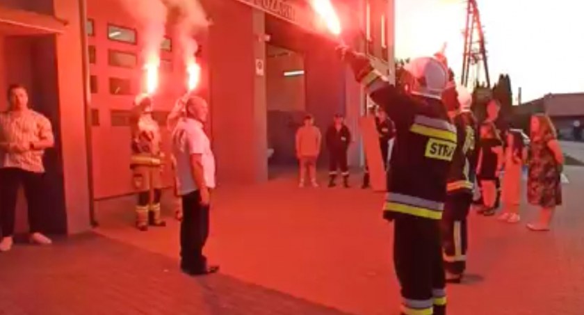 Strażacka niespodzianka dla druha Zdzisława z OSP Trzcianka/zdjęcie: screen Fb OSP Trzcianka