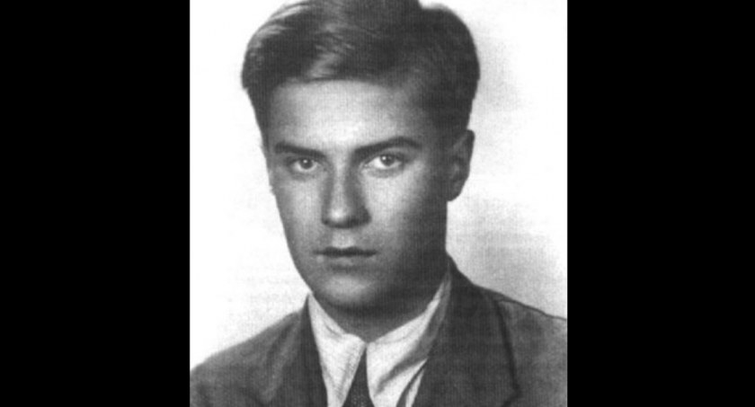Harcerz Szarych Szeregów Tadeusz Zawadzki ps. Zośka zginął w Sieczychach w nocy z 20 na 21 sierpnia 1943 roku / zdjęcie: domena publiczna; Wikimedia Commons