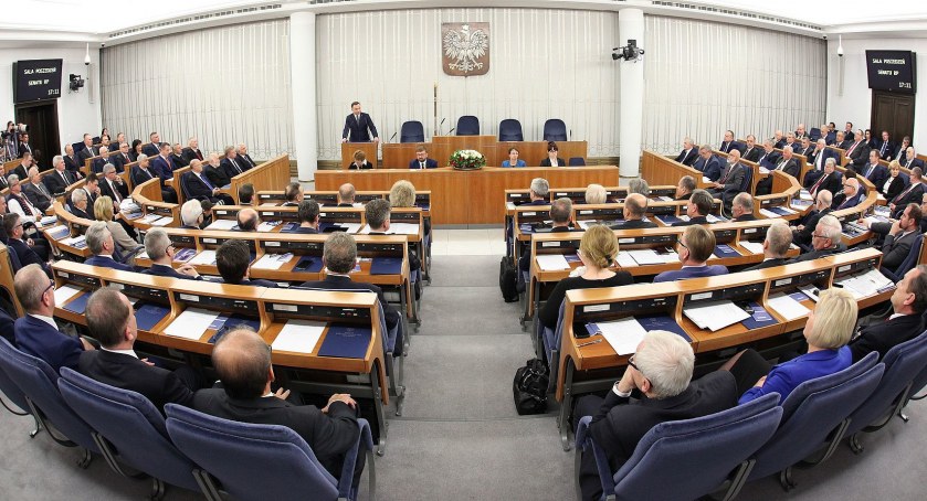 Wyłaniają się kolejni kandydaci do senatu / zdjęcie: Kancelaria Senatu Rzeczypospolitej Polskiej, CC BY-SA 3.0 pl, commons.wikimedia.org