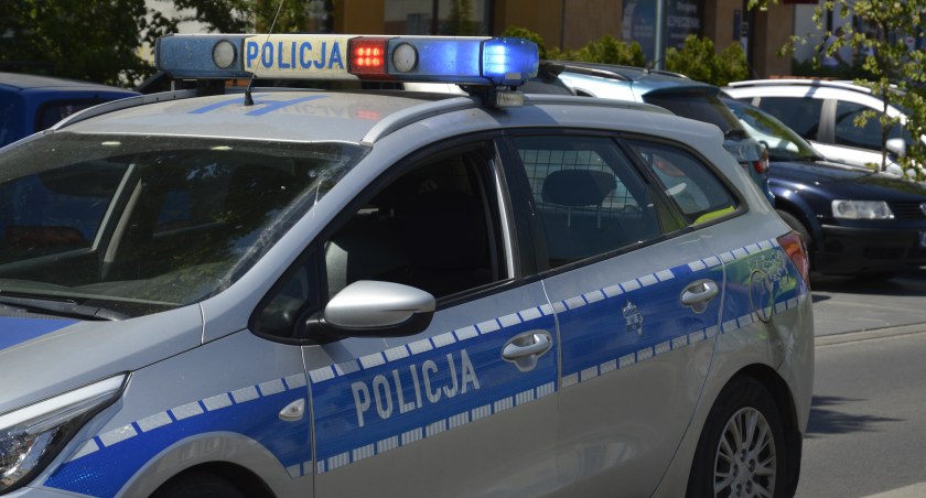 Wyszkowscy policjanci o sytuacji natychmiast poinformowali Sąd Rodzinny. / zdjęcie poglądowe, wdi24.pl