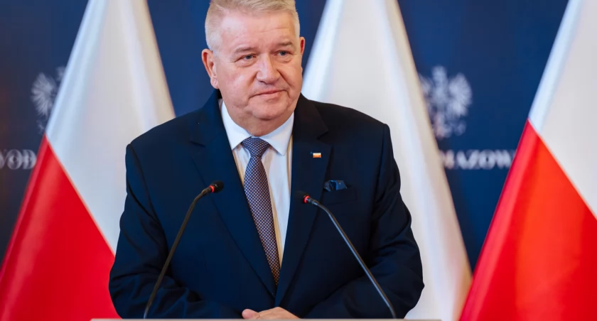 Wicewojewoda Mazowiecki Sylwester Dąbrowski na konferencji dotyczącej wyników ósmej edycji Rządowego Funduszu Polski Ład. / Zdjęcie: Mazowiecki Urząd Wojewódzki w Warszawie 