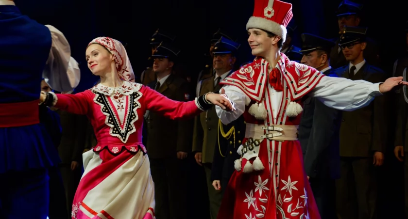 Reprezentacyjny Zespół Artystyczny Wojska Polskiego wystąpił w nowej hali CEZiU. / Zdjęcie: wdi24.pl