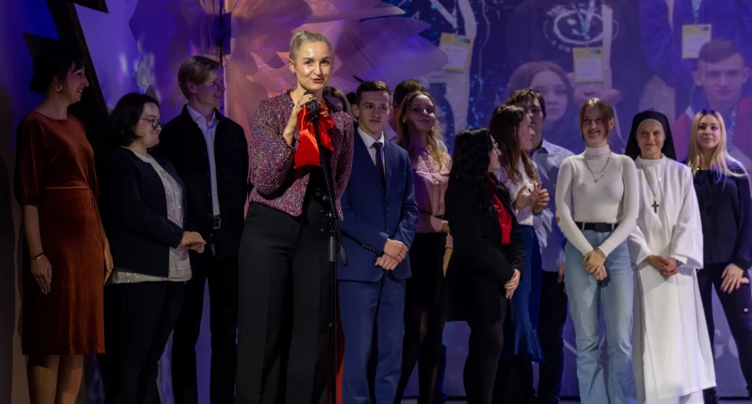 Spośród 63 zgłoszonych kandydatów wyłoniono 7 laureatów i wyróżniono 7 osób. / Zdjęcie: UMWM, fot. Rafał Latoszek
