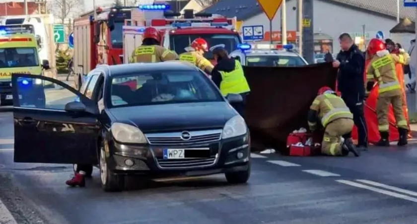 Wypadek z udziałem pieszego w Przasnyszu. / Zdjęcie: KWP w Radomiu