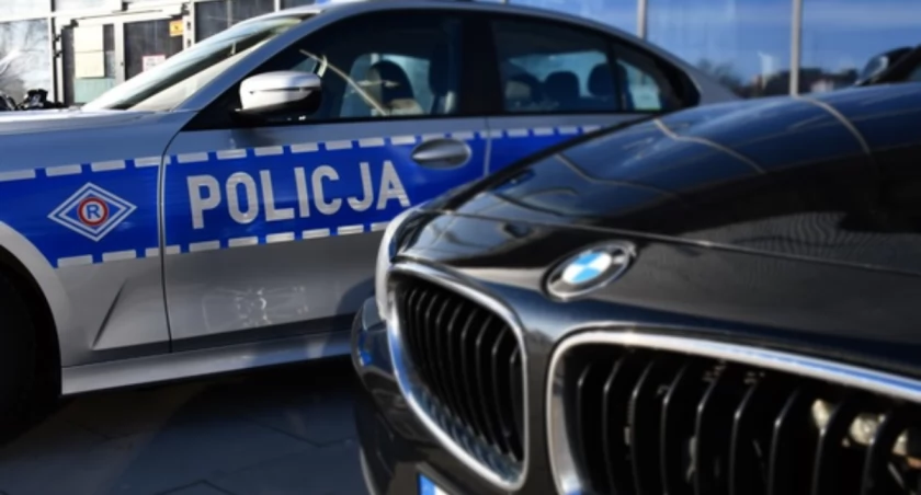 Powiadomieni o zdarzeniu policjanci natychmiast ruszyli na poszukiwanie pojazdu. / Zdjęcie: KPP w Wyszkowie 