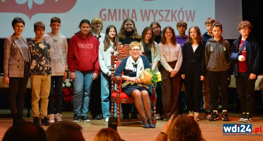 Elżbieta Szczuka - regionalistka, pisarka, dziennikarka, jako pierwsza kobieta w gminie Wyszków otrzymała tytuł Honorowej Obywatelki. / Zdjęcie: wdi24.pl 