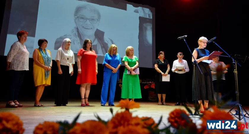 Zarząd Koła podjął decyzję o nadaniu imienia Urszuli Mikołajczak Warsztatom Terapii Zajęciowej. / Zdjęcie: wdi24.pl 