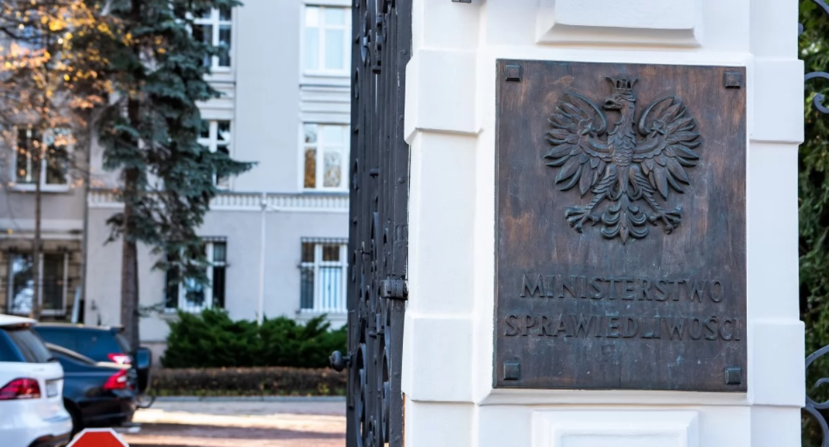Finanse, Ważne zmiany frankowiczów Ministerstwo pracuje nowymi regulacjami Sądy mają przyspieszyć - zdjęcie, fotografia