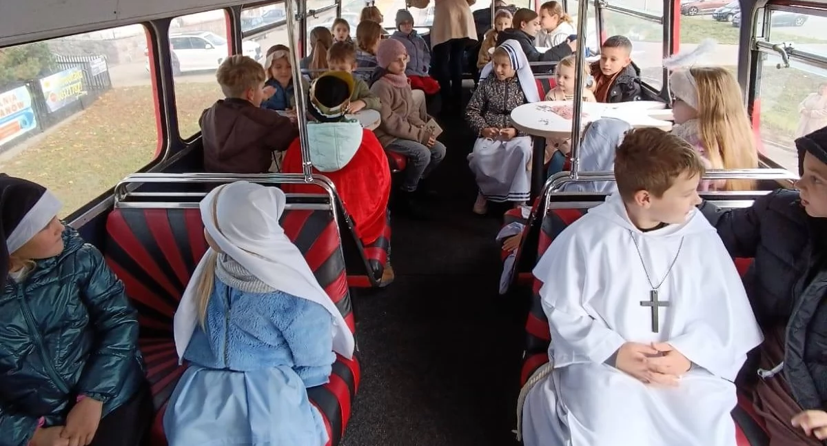 Zabrodzie: Bal Wszystkich Świętych i film „Czyściec” przyciągnęły mieszkańców