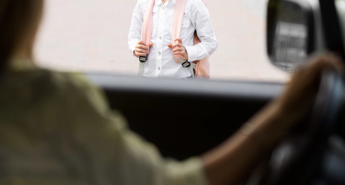 Przyjechała po dziecko mimo braku prawa jazdy. Zareagowali pracownicy szkoły