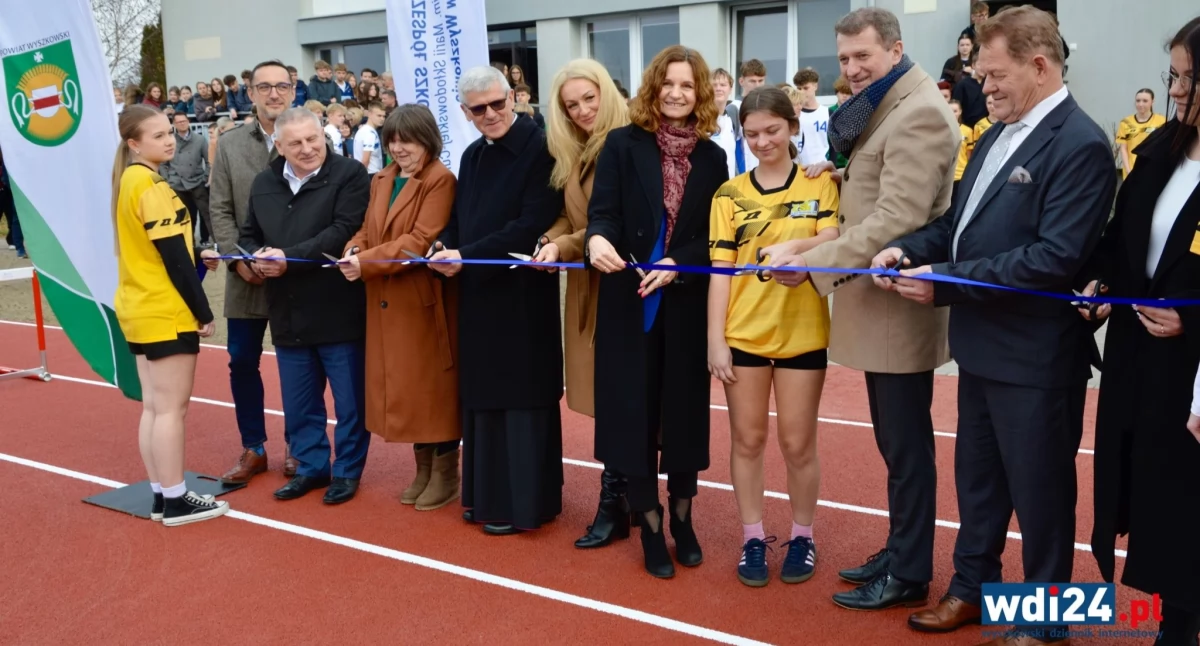 „Nowy rozdział sportu w Wyszkowie”. Otwarto zmodernizowany Orlik i 300-metrową bieżnię