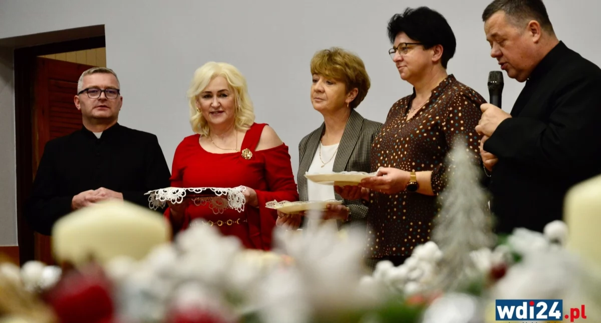 Wigilia w Tulewie: seniorzy dali sygnał, iż święta są już blisko [FOTO]