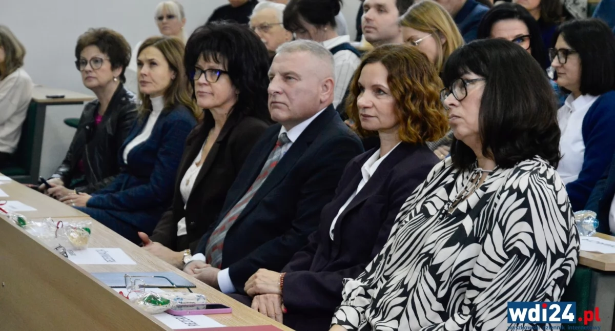 Starosta Marzena Dyl podkreśliła, że działania prowadzone w powiecie zaczynają przynosić efekty. / Zdjęcie: wdi24.pl 