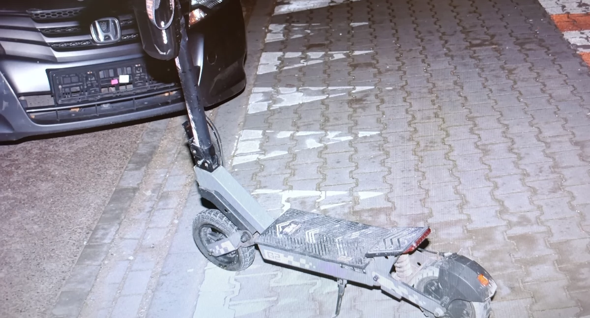 Jak podaje podkom. Wioleta Szymanik, w wyniku zdarzenia chłopiec doznał obrażeń ciała i został przetransportowany do szpitala. / Zdjęcie: KPP w Wyszkowie 