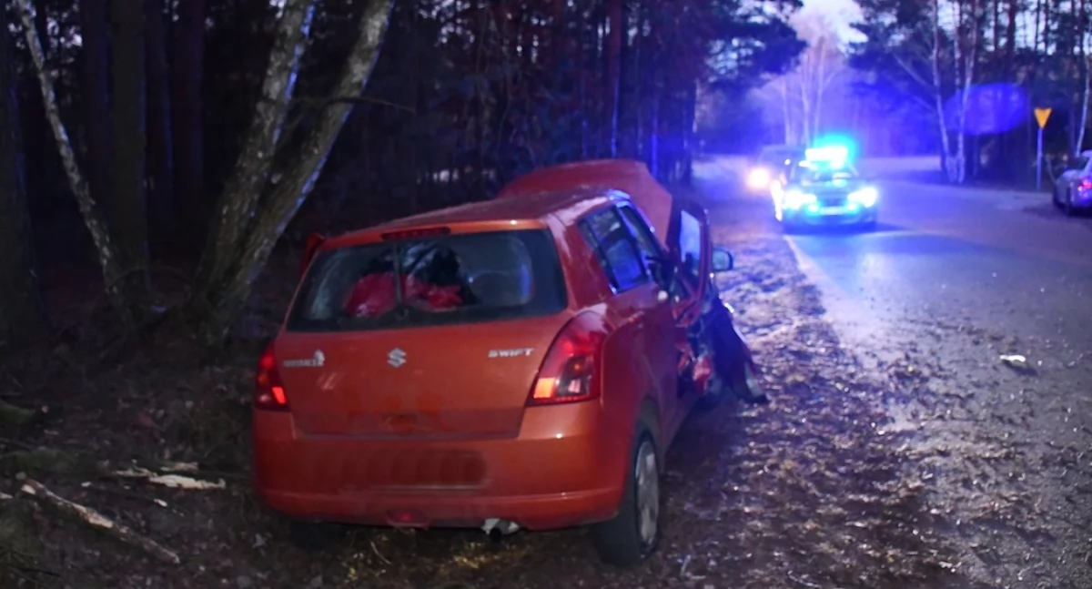 Policja, Policja podsumowuje święta drogach powiatu Dziewięć zdarzeń pijani kierowcy dzieci szpitalu - zdjęcie, fotografia