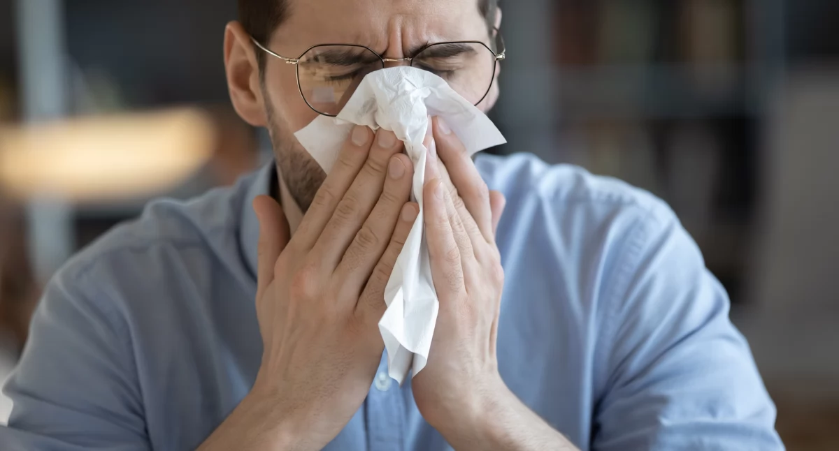 Zdrowie, Kulminacja zakażeń coraz bliżej Eksperci ostrzegają „Nie warto czekać szczyt sezonu”  - zdjęcie, fotografia