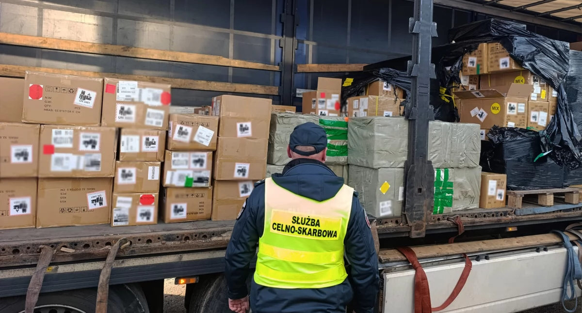 Skarb Państwa mógł stracić blisko 5,5 mln zł.  / Zdjęcie: KAS 