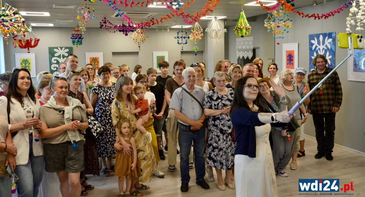 Od słomy i bibuły do małych dzieł sztuki. Takiej wystawy jeszcze nie było [FOTO]