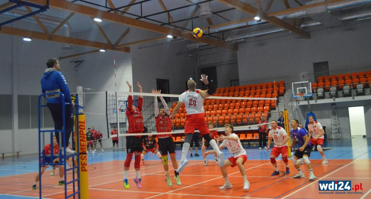 Volley Wyszków zaczyna sezon od wygranej z Ostrołęką