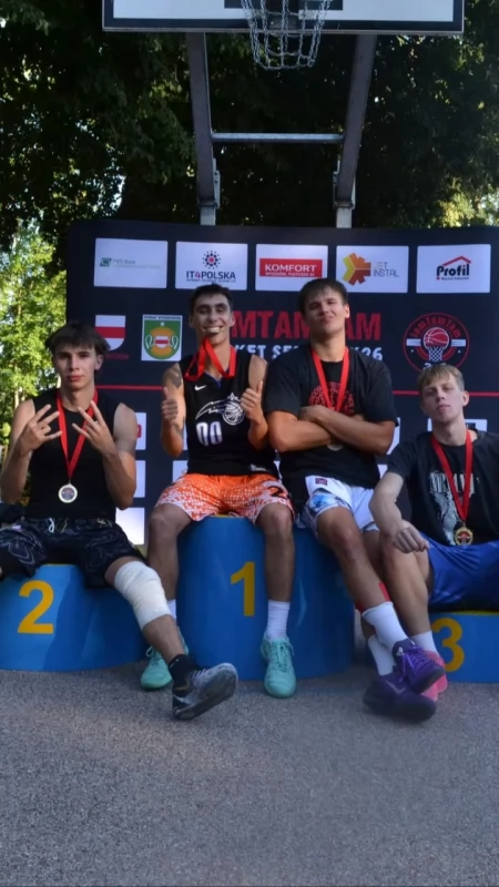 Zdecydował jeden rzut! 3 Slipy wygrywają Basket w Parku po zaciętym finale