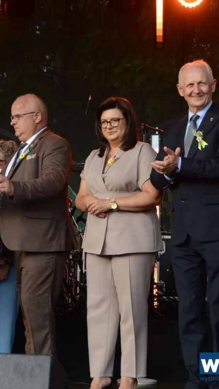 „Za każdym bochenkiem chleba stoi wasza praca”. Dożynki w Brańszczyku