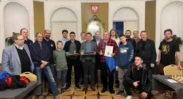 Doskonały wynik szachistów Pana Hilarego na Turnieju Niepodległości w Pułtusku  