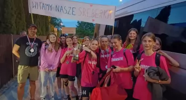Zabrodzkie UNIHOKEISTKI wicemistrzyniami Polski!