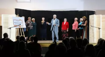 Widowisko Teatru Seniora. Pełne nostalgii i humoru 