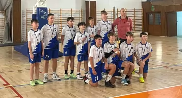 Sportowe emocje w Wyszkowie: eliminacje gminne w koszykówce zakończone