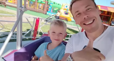 Łukasz Cacko: „Z nami nie ma nudy!”. O letnich przygodach z Latino Fever Camp