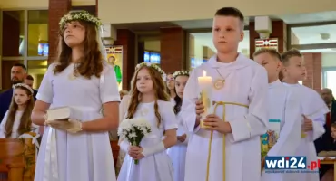 Pierwsza Komunia Święta w parafii św. Wojciecha: Pan Jezus przychodzi do waszego serca