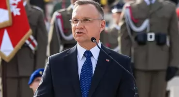 Andrzej Duda kończy kadencję. Polacy wątpią w jego polityczny powrót