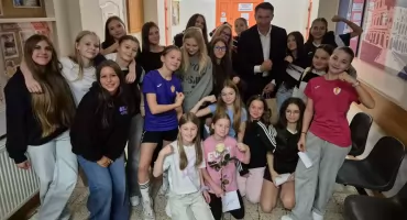 Spotkanie z mistrzem. Sławomir Szmal wciągnął młodzież w świat piłki ręcznej