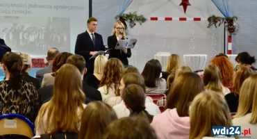 Świąteczne smaki, konkursy i 20-lecie Klubu Przodujących Szkół. ZS nr 1 znów przyciągnął tłumy