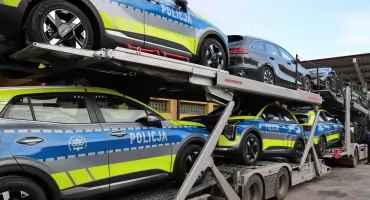 Nowy samochód także dla Wyszkowa. Policja na Mazowszu wzmacnia flotę