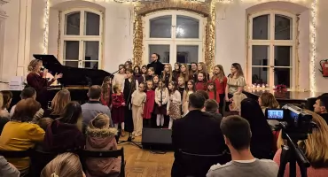 Mrozy im nie straszne. Wspólnym kolędowaniem rozgrzali atmosferę 