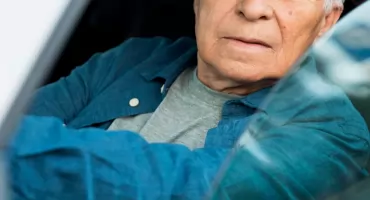 Mieszkańcy zatrzymali pijanego kierowcę. 65-latek miał blisko 2,5 promila 