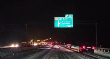Paraliż na S8 pod Wyszkowem: Śnieżyca spowolniła ruch do 60 km/h