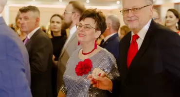 Walentynki z mocnym przesłaniem. 28. Bal Bezalkoholowy połączył pokolenia 