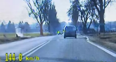 144 km/h na krajowej 62. Nowe przepisy i kierowca od razu stracił prawo jazdy