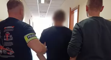 Poszukiwany złodziej wpadł przez szczoteczki do zębów. Miał przy sobie narkotyki