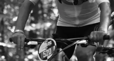 Nie żyją dwaj uczestnicy LOTTO Poland Bike Marathon w Markach. Tragiczny finał zawodów