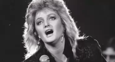 Nie żyje Bonnie Tyler. Jej największy hit to... piosenka o wampirach?