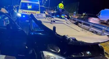 Pięć aut rozbitych na S8 w Głuchach. Dwie osoby trafiły do szpitala