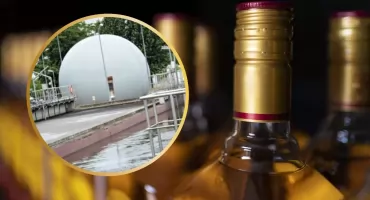 Skonfiskowany alkohol już nie trafi do ścieków. Zasili Warszawę w prąd