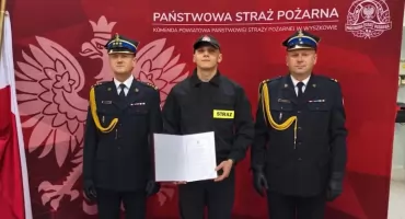 Przeszedł testy i wymagającą rekrutację. Teraz dołączył do wyszkowskich strażaków